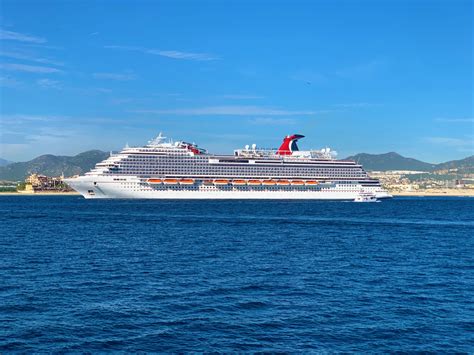 Celebrate the Holidays at Sea: Carnival Magic Trip Dates for Festive Cruises